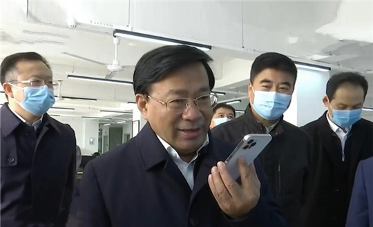 封一：： 吉林省委副书记、省长韩俊莅临PA旗舰厅伊通供热_副本.jpg