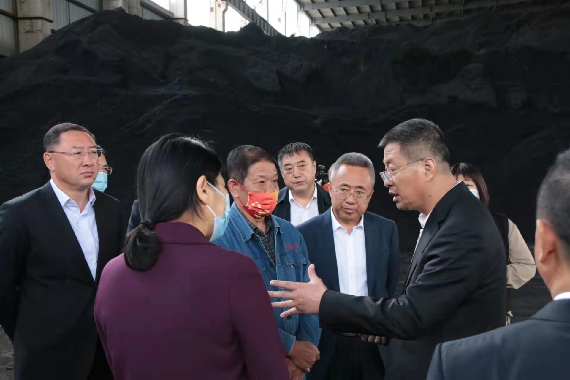 17 王子联市长指导PA旗舰厅供热集团供暖事情 2021.9.30.jpg