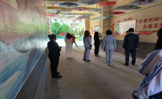 22.延边州、、、敦化市相关向导一行莅临金鼎阳光红心物业旅行_副本.jpg